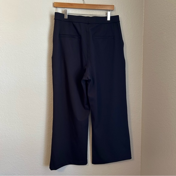 NWT, Halara Women’s High Waisted Pleated Pull-On Wide Leg Pants in Black, Large - Picture 5 of 10